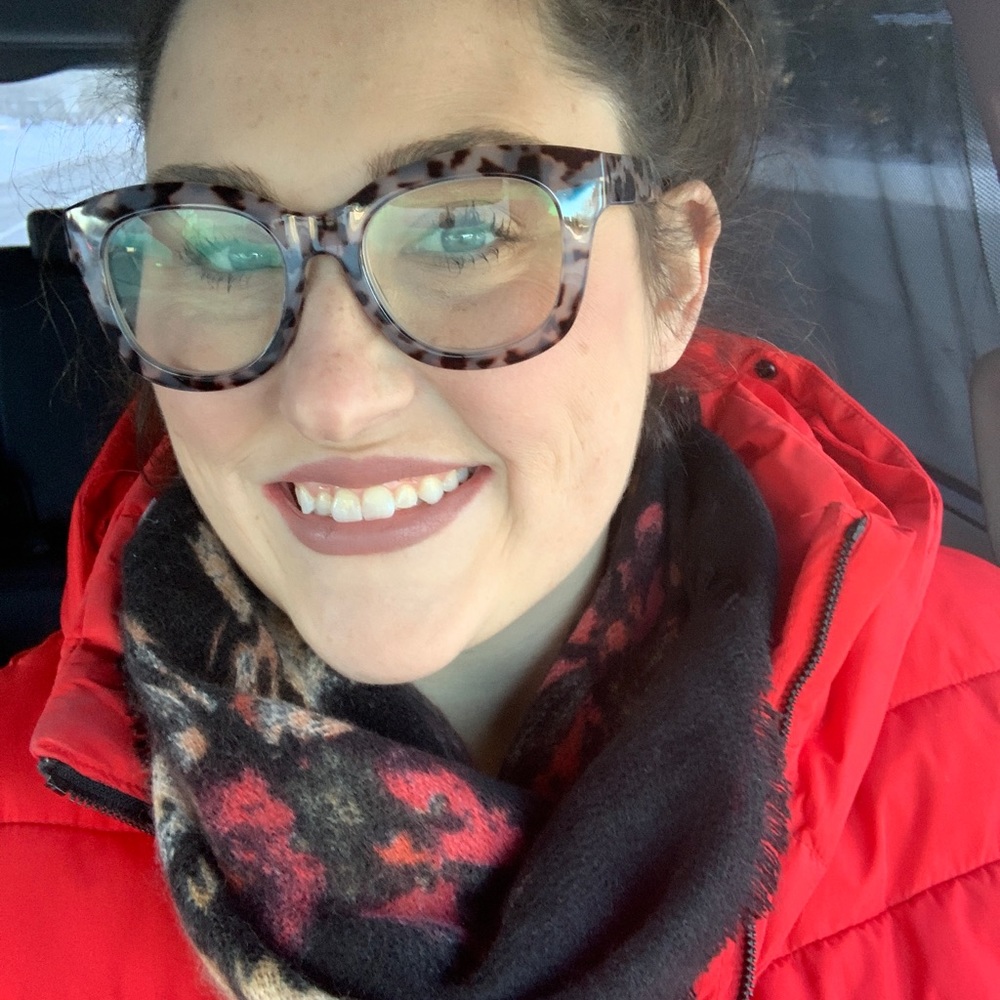 Meet your Posher, Kady